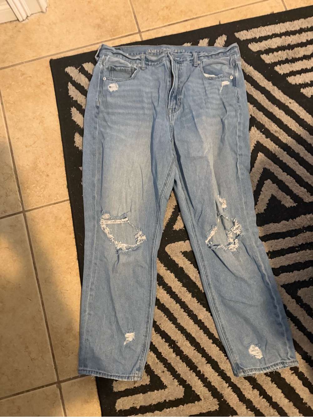 American Eagle Light Wash Distressed Straight Leg Mom Jeans